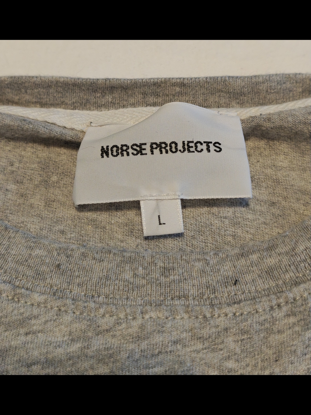 Norse Projects Men's Heather Gray Logo Tee with Gold Print - L - Picture 3 of 4